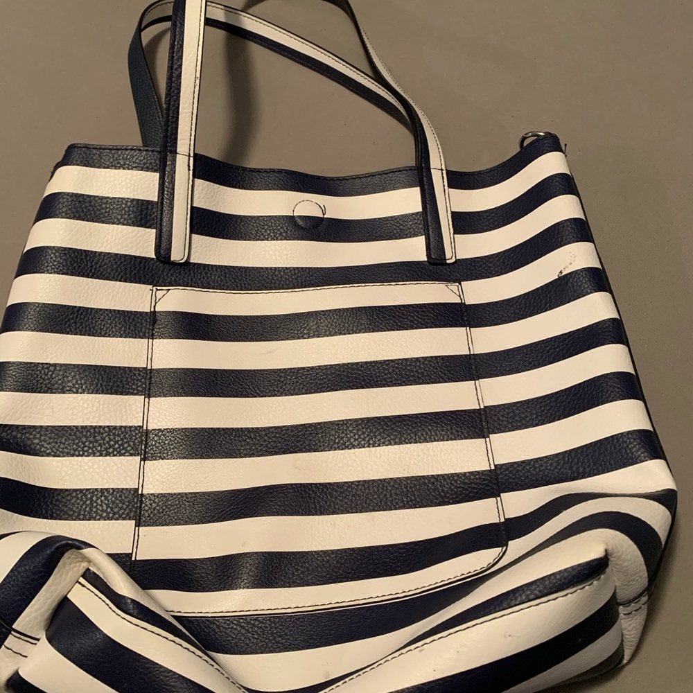 Gently used beach bag.